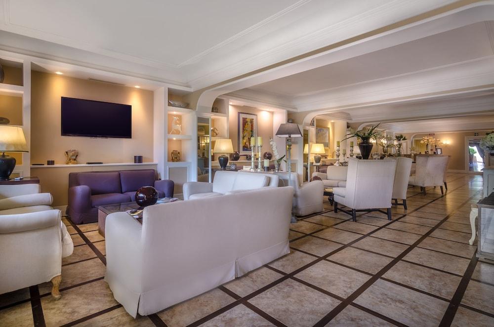 Hotel Martini Olbia Extérieur photo