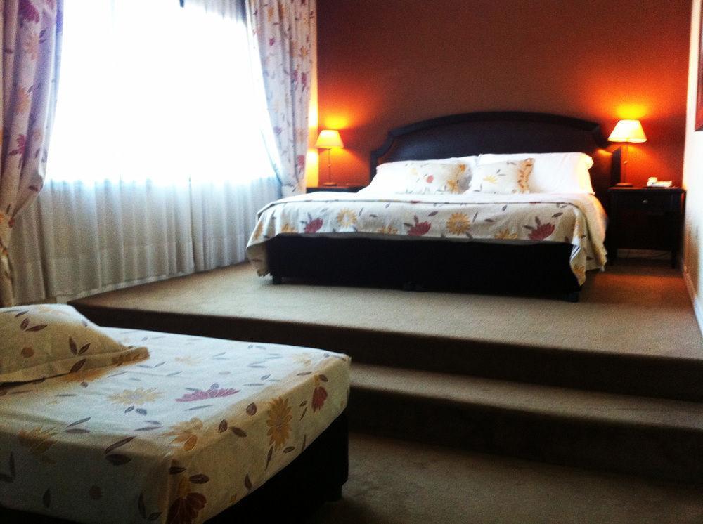 Hotel Martini Olbia Extérieur photo