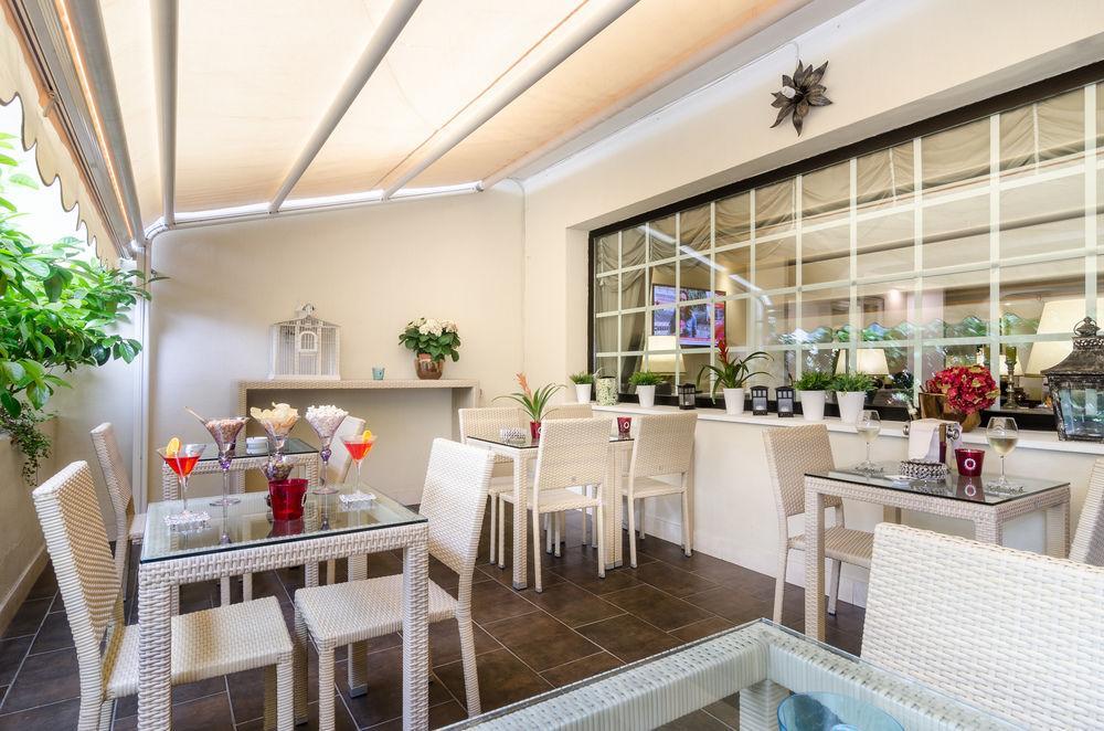 Hotel Martini Olbia Extérieur photo