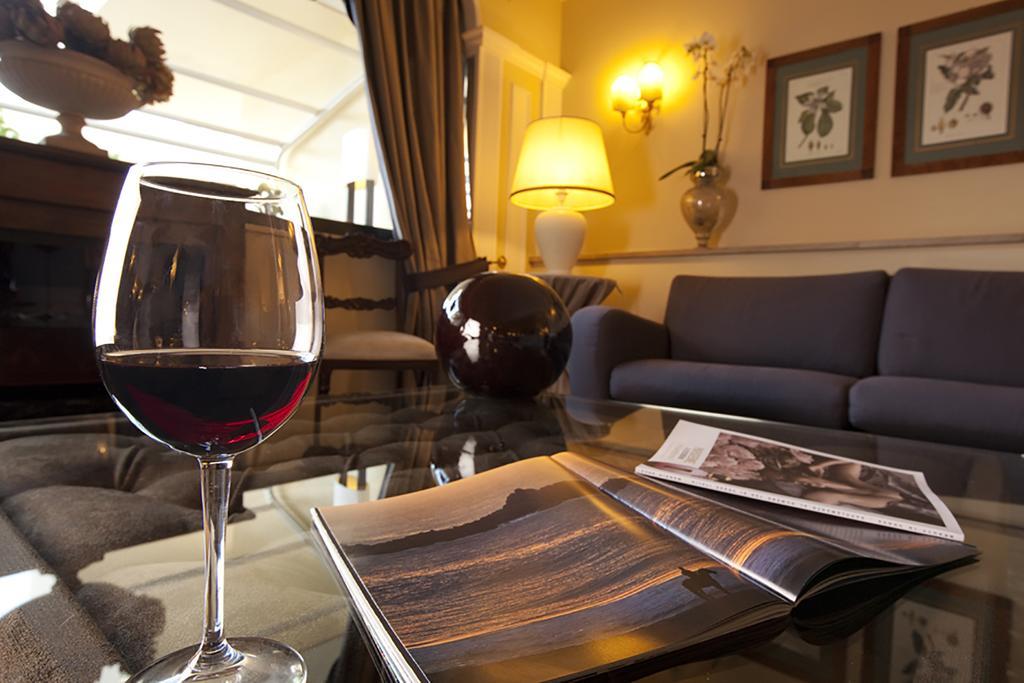 Hotel Martini Olbia Extérieur photo